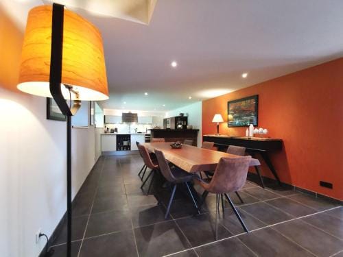 Chambre cosy avec bien-etre, parking, wifi - Au cœur de l'Auvergne - FR-1-582-506 Hotel in Auvergne-Rhône-Alpes