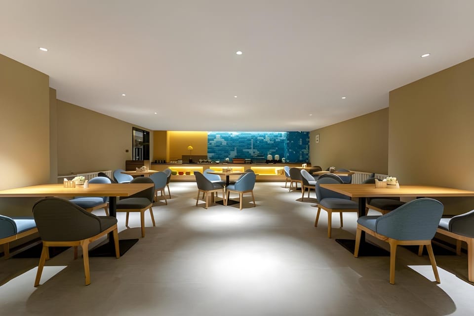 Home Inn Neo Xi'an Bell Tower West Daming Palace Metro Station Hotel in Xian