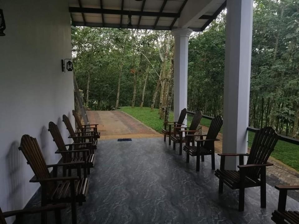 Seethawaka Royal Resort Hotel in Western Province