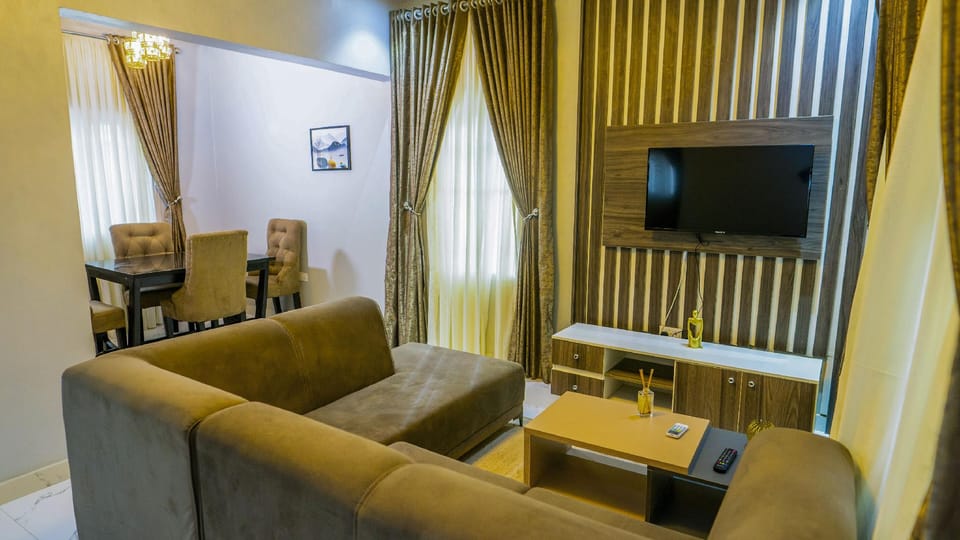 Hillside Apartment Gwarimpa Hotel in Abuja