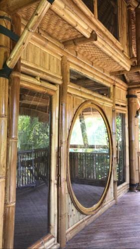 SomWhrEls Hotel in Pekutatan