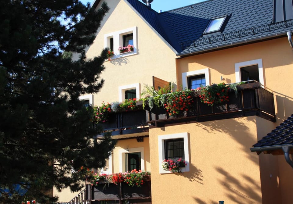 Romantik Landhaus Apartment hotel in Dresden