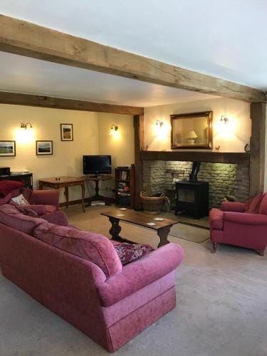 Sayang House Hotel in Wales