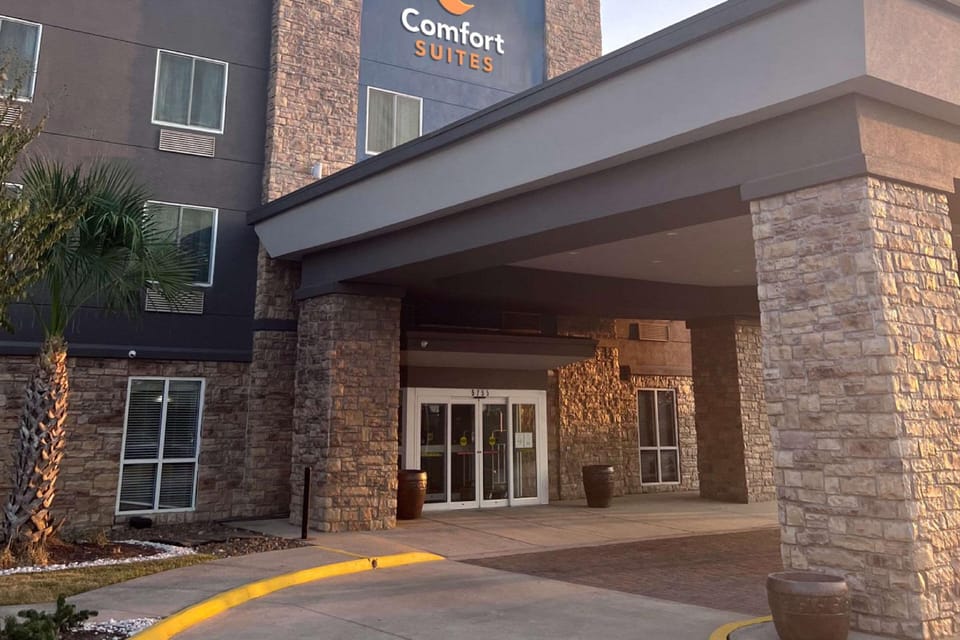 Comfort Suites Seabrook - Kemah Hotel in Seabrook