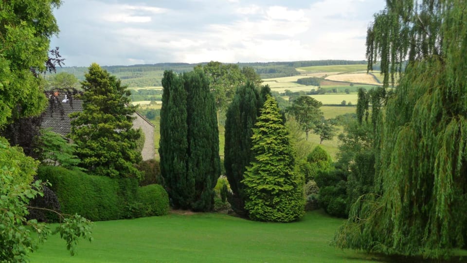 Shallowdale House Hotel in England