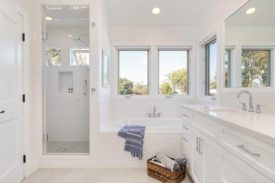 Emerald Cove by Avantstay Mins to Beach & Pier Hotel in Costa Mesa