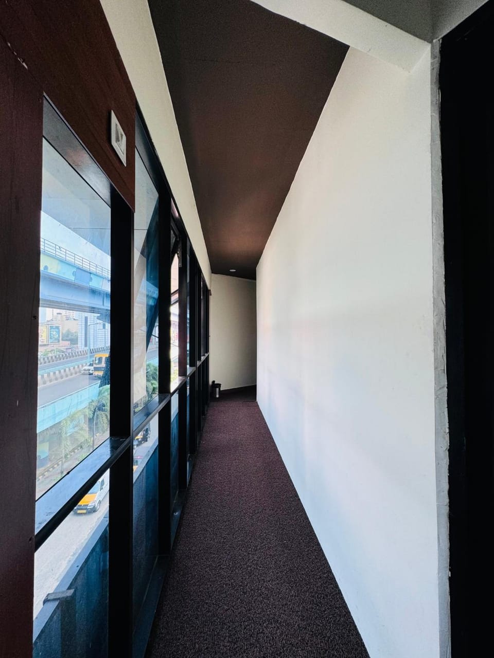 Igloo Stays Edapally Hostel in Kochi
