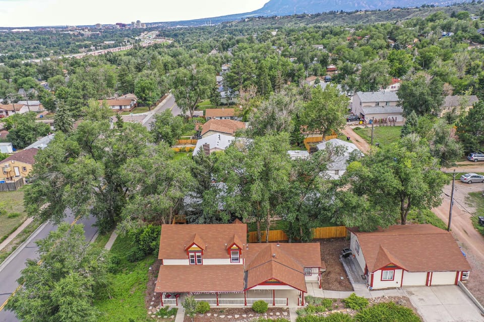 Friend Zone Hotel in Colorado Springs