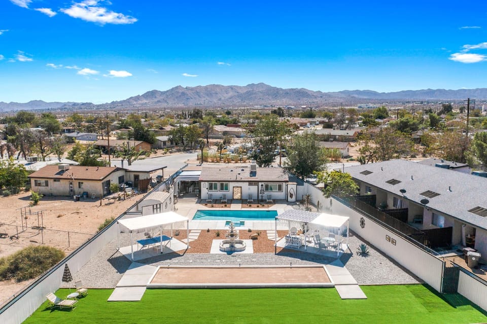 The Rosemary House Yucca Valley Hotel in Yucca Valley