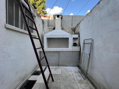 OLD Hostel Hostel in Limassol City