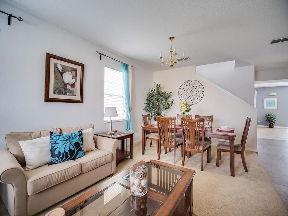 Disney Retreat 5 Bedrooms Hotel in Four Corners