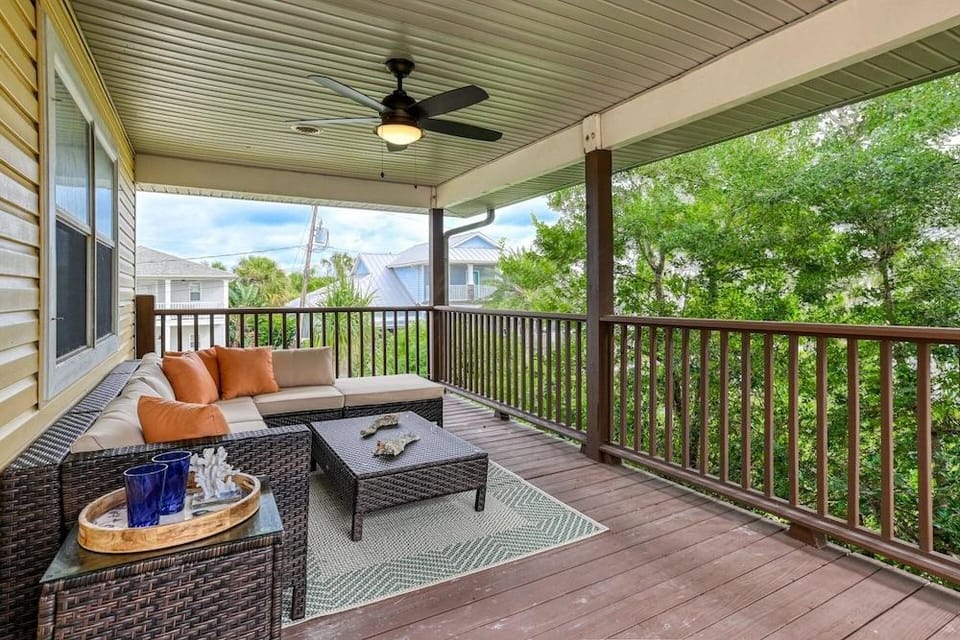 Golden Mile Beach Retreat Hotel in Saint Augustine Beach