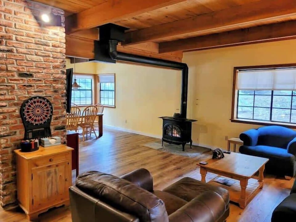 Relax Inn Close to Attractions Galore! Hotel in Truckee
