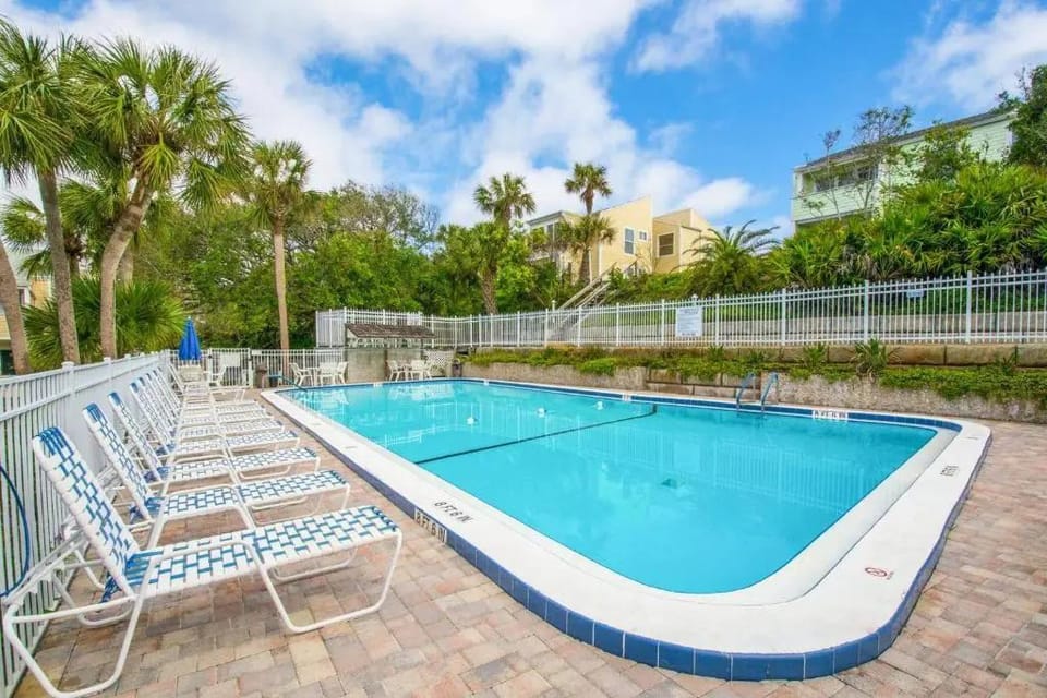 Sea Turtle Shores Hotel in Butler Beach