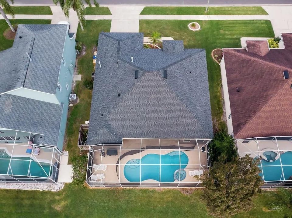 Wonderland at White Crane Hot tub & Lake Views! Hotel in Osceola County