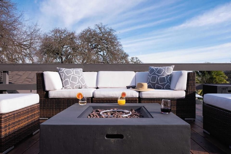 Cathedral by Avantstay Charming Secluded Estate w/ Sauna, Pool Table & Views of the Rolling Hills Hotel in Paso Robles