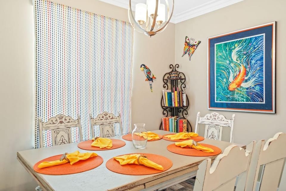 Beach House - Paradise on Palm By PHG Hotel in Sunnyside