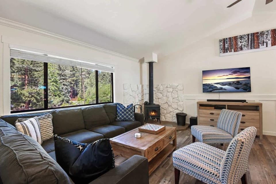 Incline Bliss Dreamy Pet Friendly Escape Hotel in Incline Village