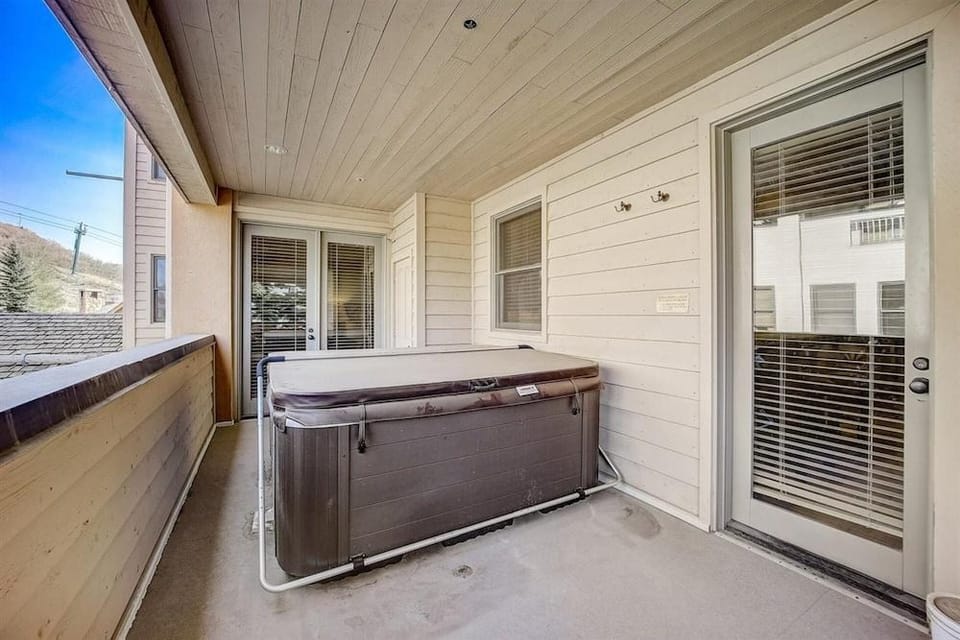 Mont Cervin #24 by Avantstay Luxury Ski in Ski out Home in Park City! Hotel in Deer Valley