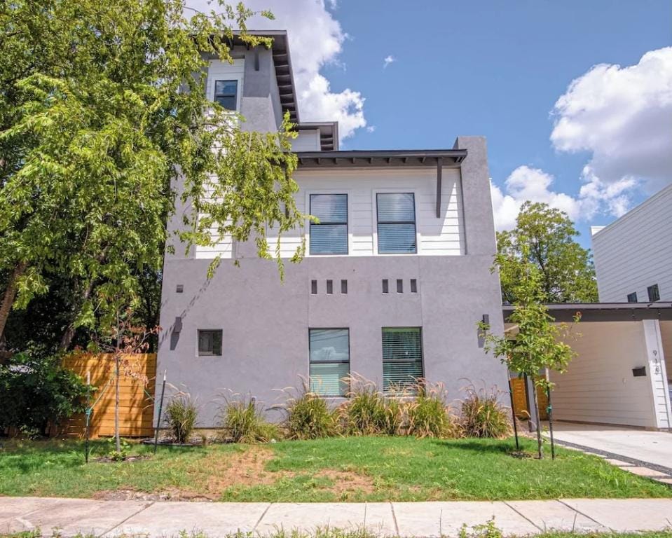 Gorgeous 3 BR 2 BA Near Amazing Downtown Hotel in San Antonio