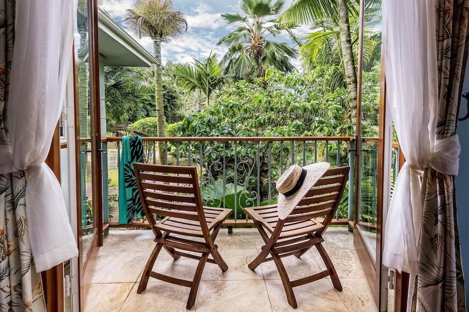 Hawaii Island Retreat Hotel in Kapaau