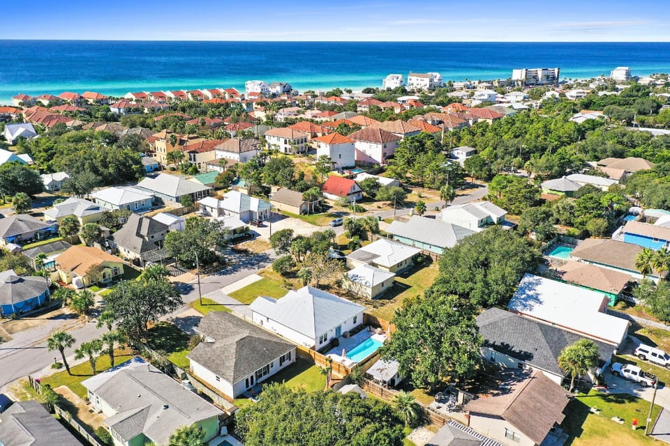 Beach House - The Sanderling by PHG Hotel in Sunnyside