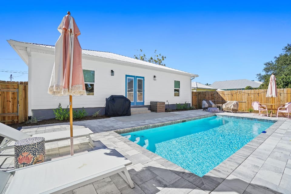 Beach House - The Sanderling by PHG Hotel in Sunnyside