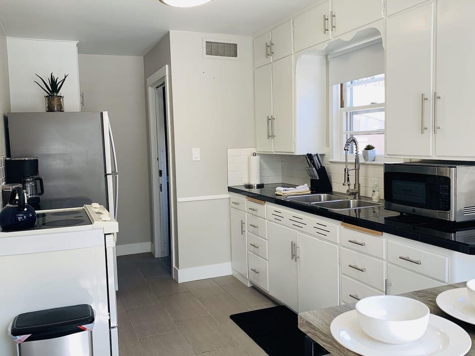 Beautiful Bungalow Next to Csu - Free Cruiser Bikes Hotel in Fort Collins