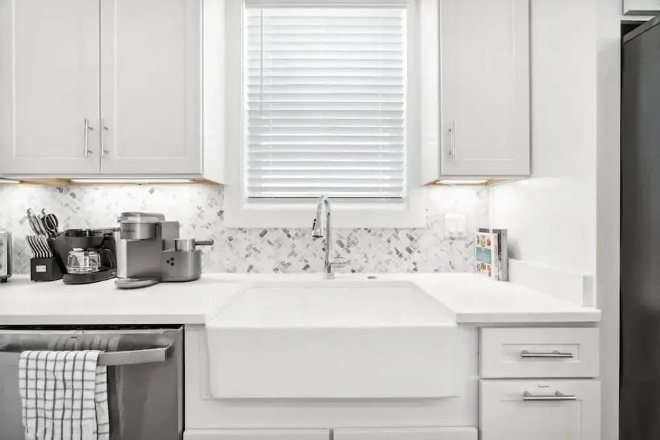 30A Beach House - Mira Bella by PHG Hotel in South Walton County
