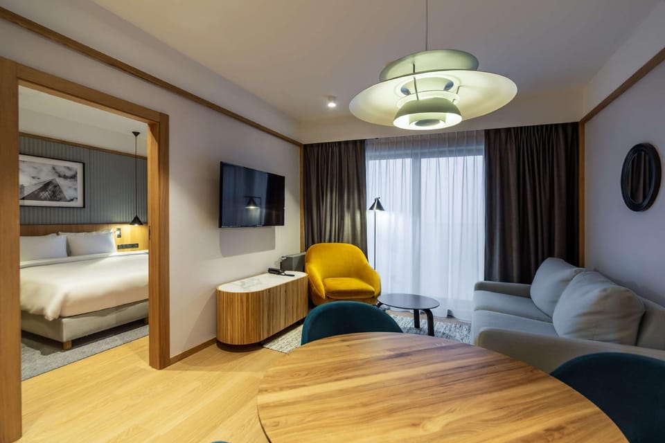 Suite room