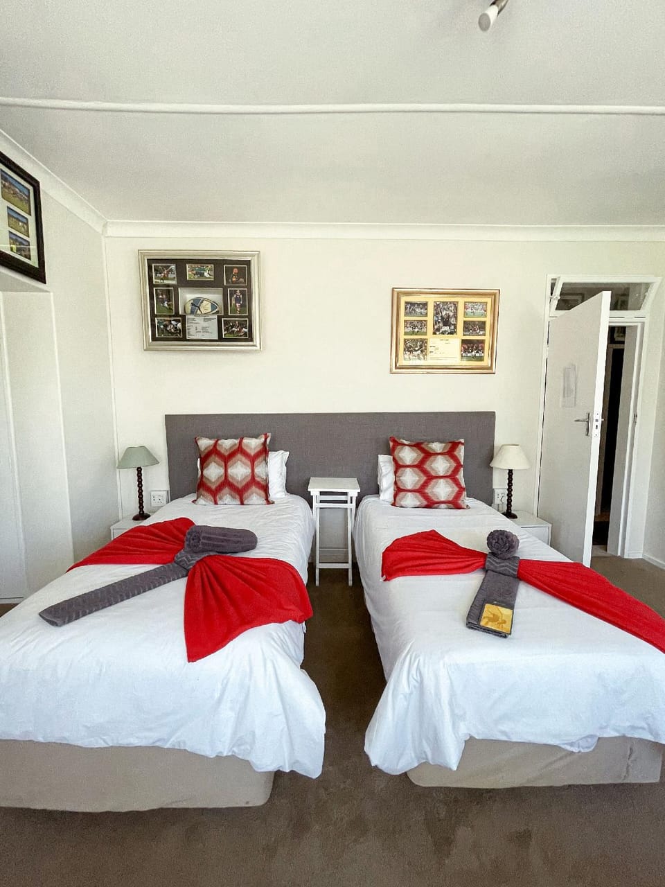 207 Main Ave Hotel in Sandton