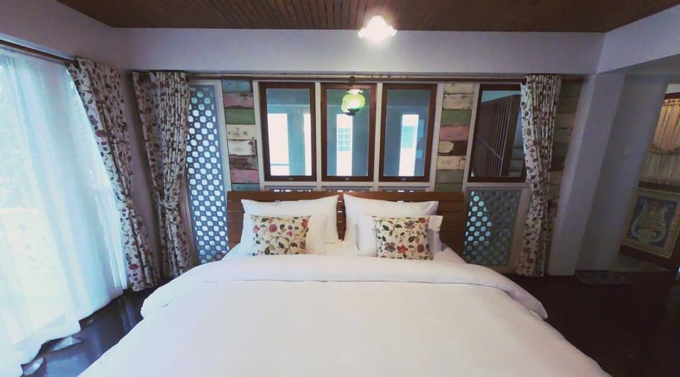 The White Houses Hotel in Hua Hin District