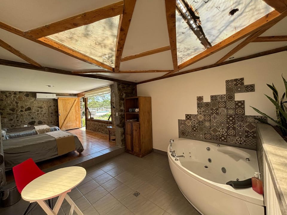 Tunas & Cabras Hotel Lodge in Ibarra