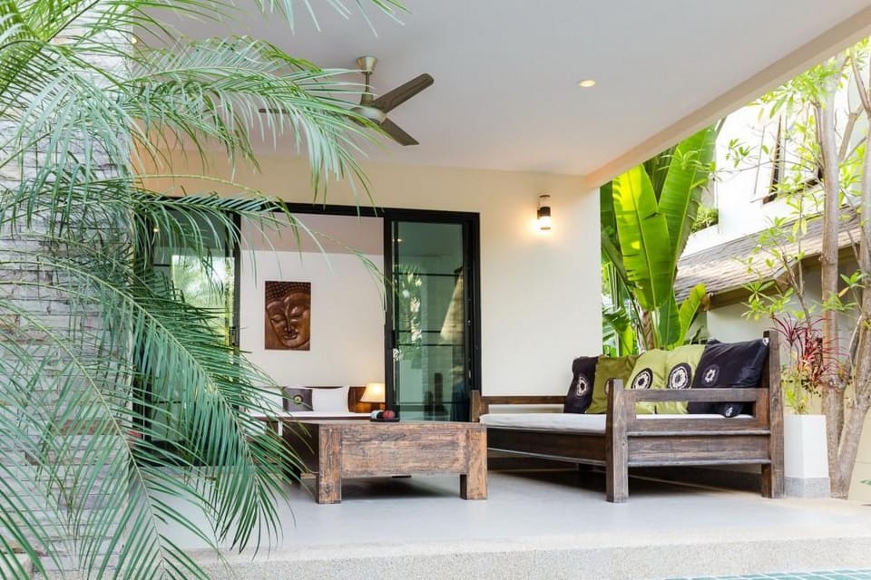 Villa Salika Hotel in Rawai
