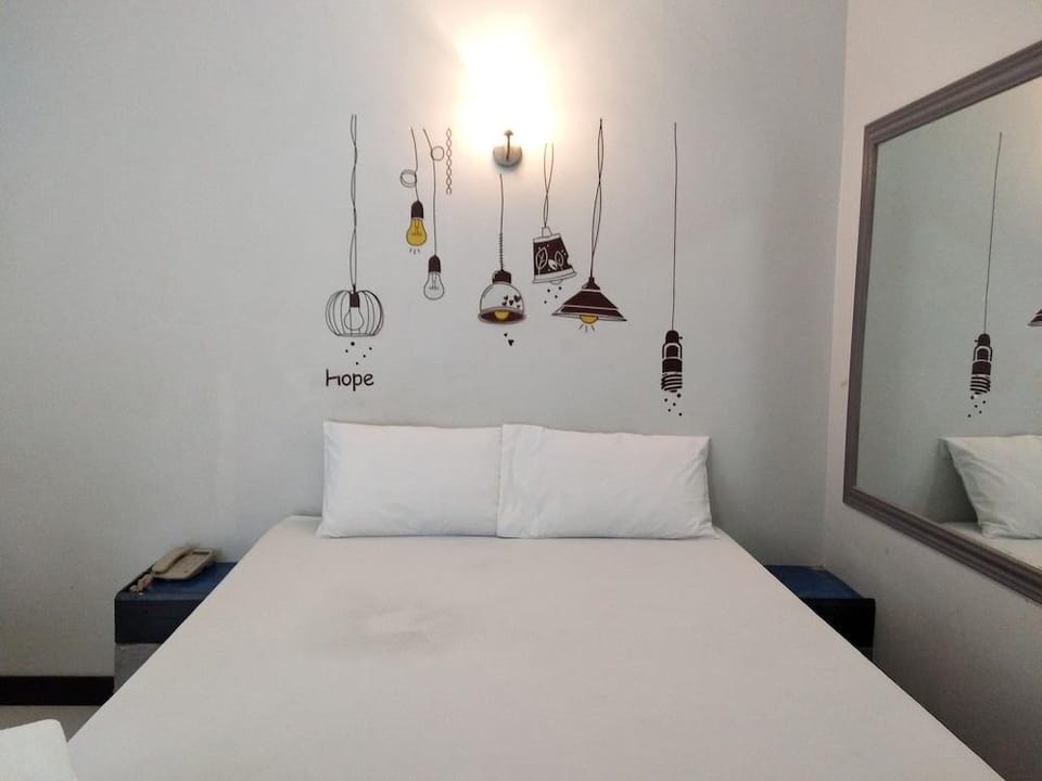 Happy Inn Hotel in Rayong, Mueang Rayong District, Rayong, Thailand