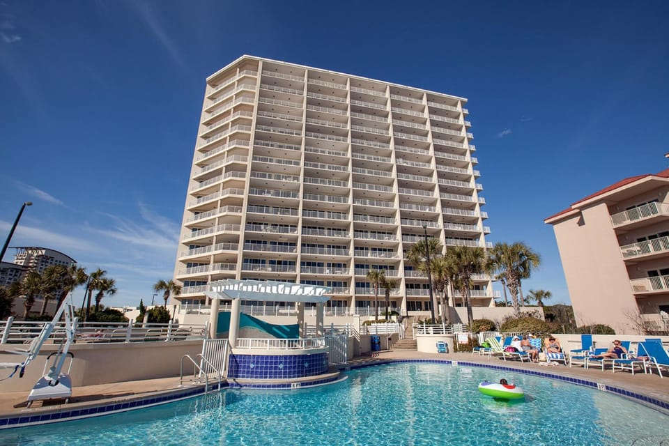 Tides at Top'sl Beach Resort by Panhandle Getaways Hotel in Miramar Beach