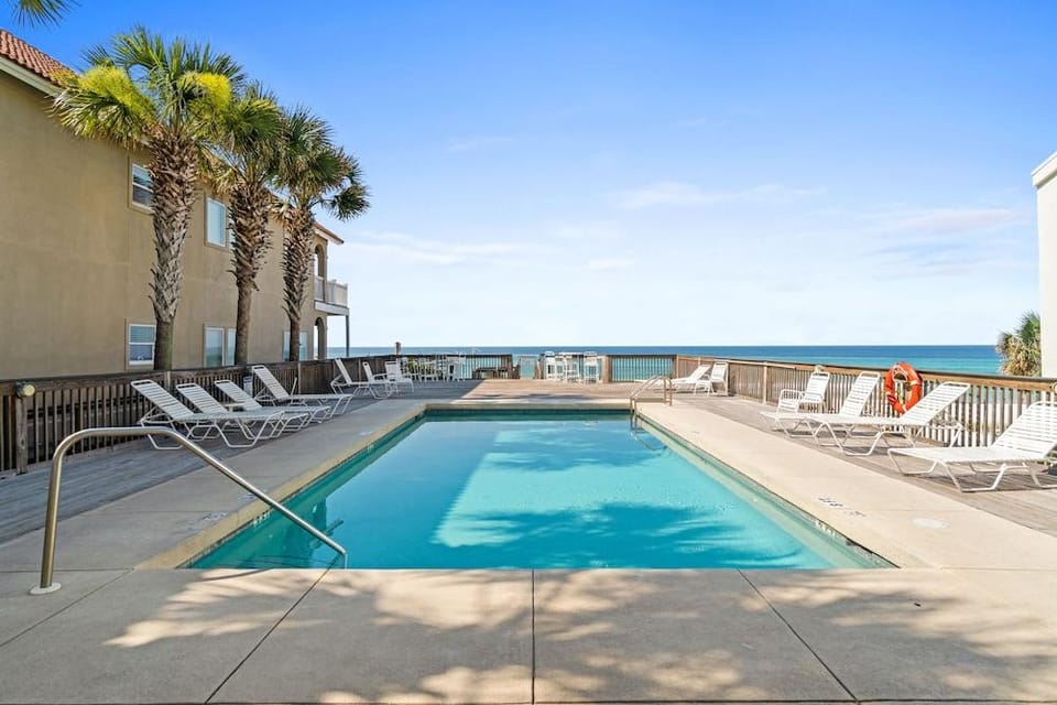 La Valencia Villa By Panhandle Getaways Hotel in Sunnyside
