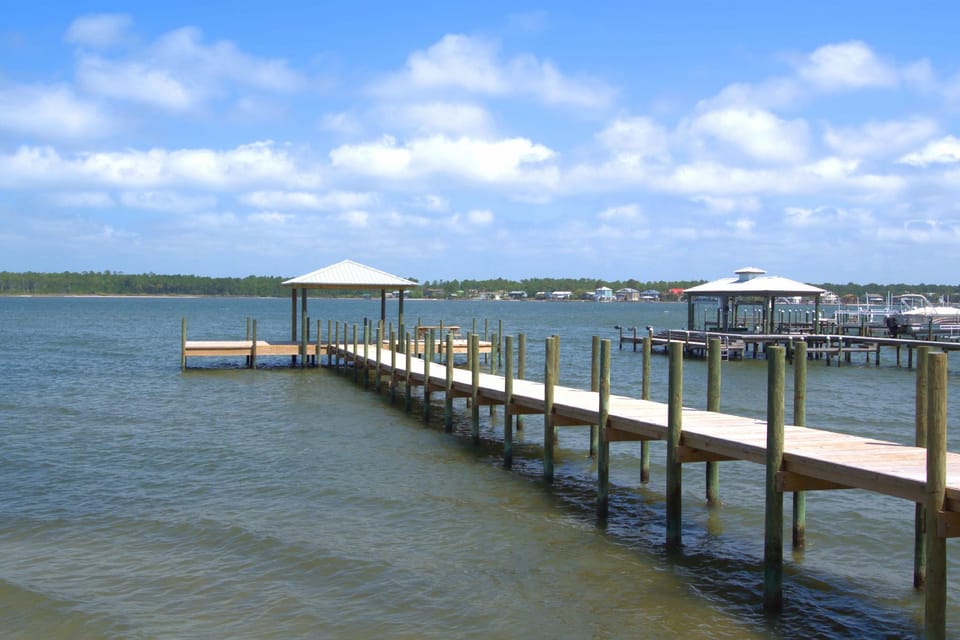 Little Lagoon Cottages Hotel in West Beach