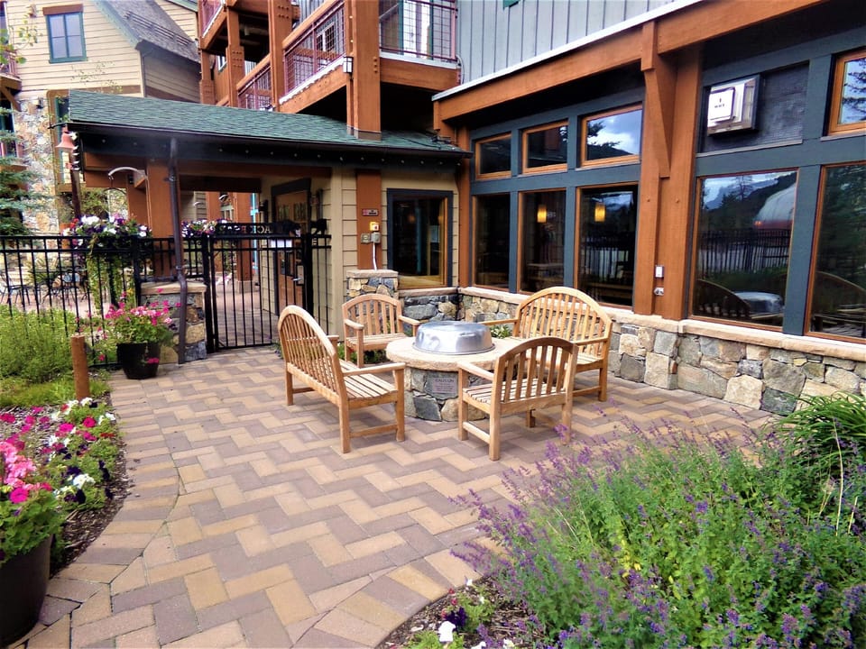 BBCS Black Bear Lodge Deluxe 2Bed 2Bath Hotel in Keystone