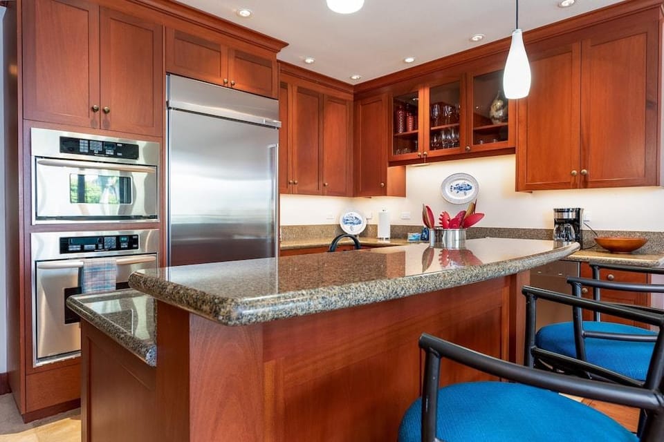 Kolea Circle #16e 2 Bedroom Condo by RedAwning Hotel in Anaehoomalu Bay