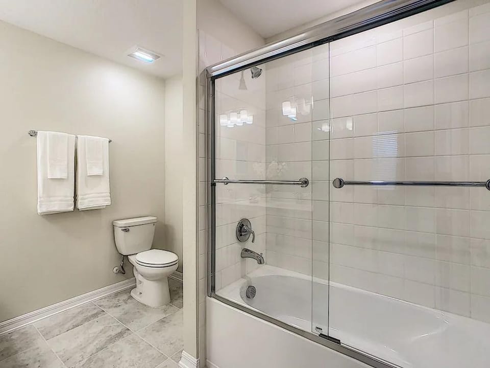 Modern Condo Near Disney Foosball Water Park! Hotel in Kissimmee