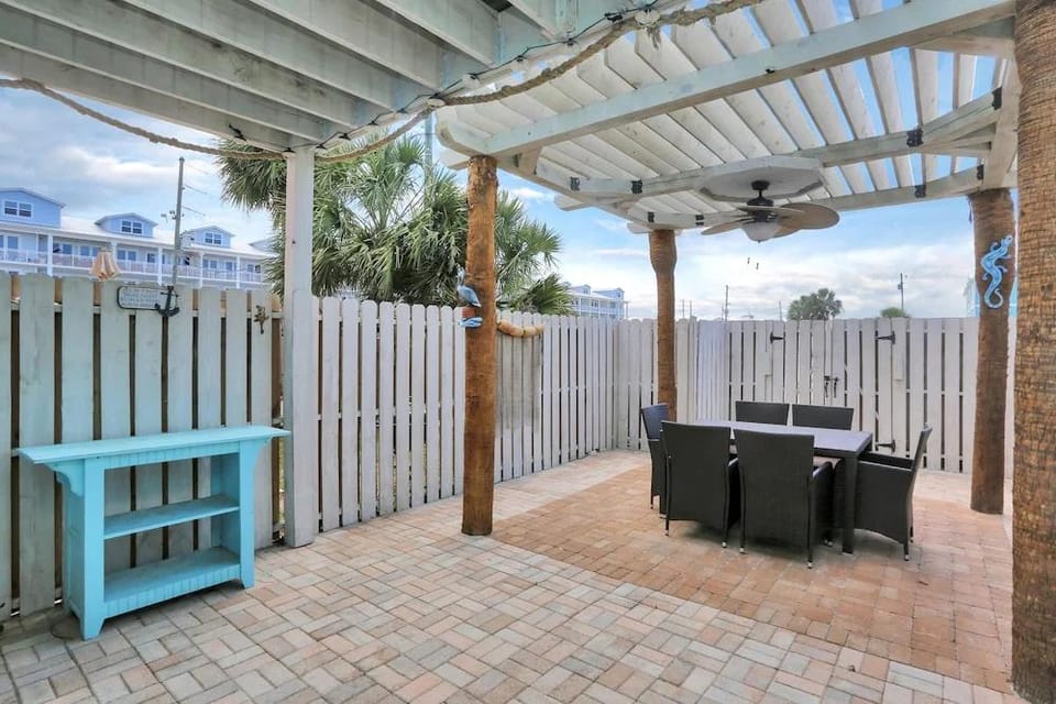 Set Sail at 5 Hotel in Mexico Beach