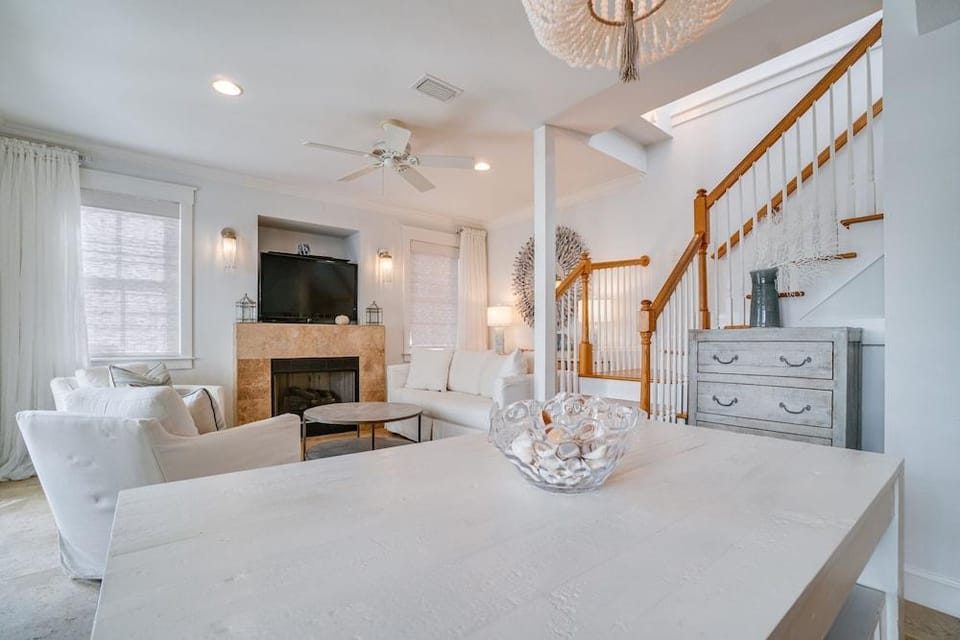 30A Beach House - Stillwater Cottage By Panhandle Getaways Hotel in Rosemary Beach