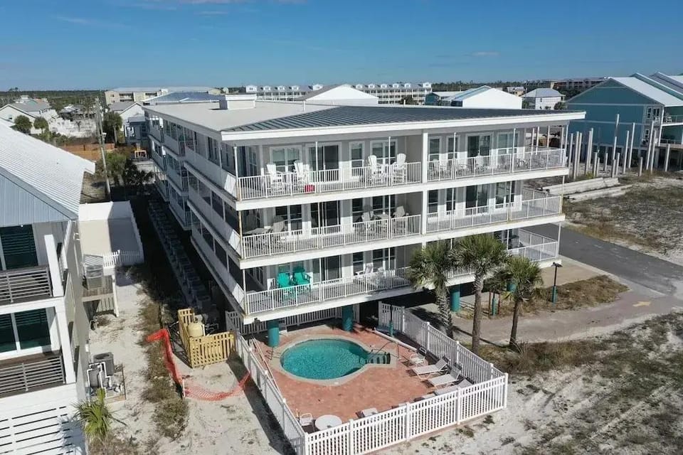 Surfside 17 Hotel in Mexico Beach