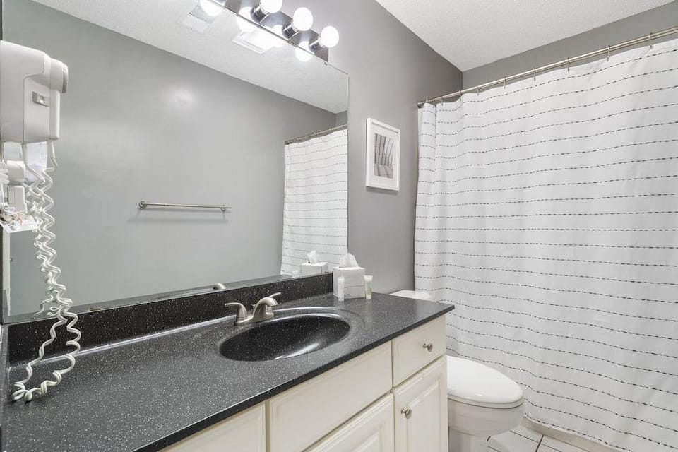 Pool View Oasis - Community Amenities Hotel in Branson