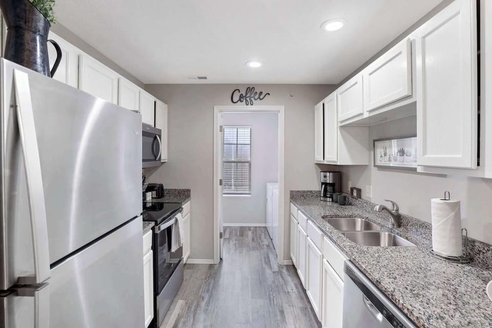 Rockwall Duo - Cottage + Lodge Combo Hotel in Branson