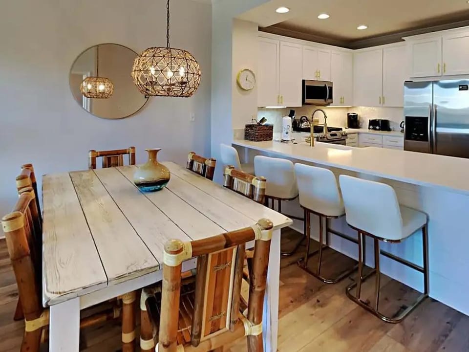 Adagio by Southern Vacation Rentals Hotel in South Walton County