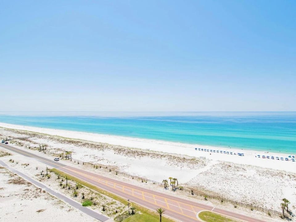 Portofino Island Resort #4 by Southern Vacation Rentals Hotel in Pensacola Beach