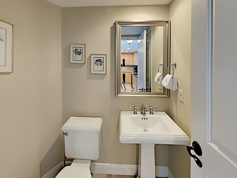 Portofino Island Resort #4 by Southern Vacation Rentals Hotel in Pensacola Beach
