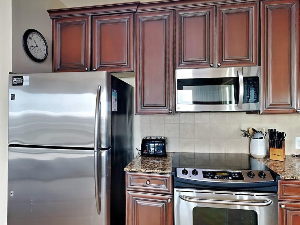 Beach Club by Southern Vacation Rentals Hotel in Pensacola Beach
